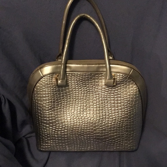 SILVER DOME HANDBAG - Picture 1 of 3